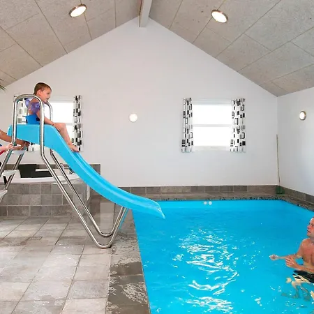 Luxury Pool Retreat - By Traum Løkken